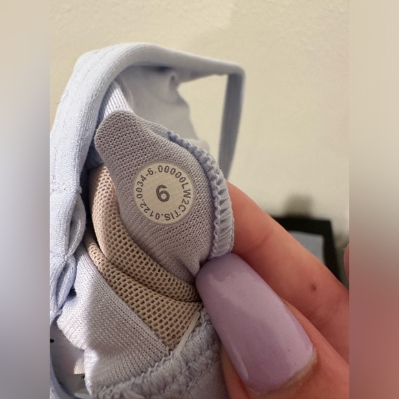 Lululemon Align Set in Pastel Blue - Picture 12 of 14